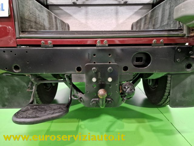 LAND ROVER Defender usata 39