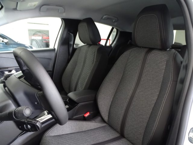 PEUGEOT 208 usata, con Vetri oscurati