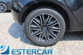 LANCIA Ypsilon usata, con ESP