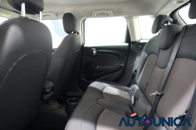 MINI Cooper usata, con Monitoraggio pressione pneumatici