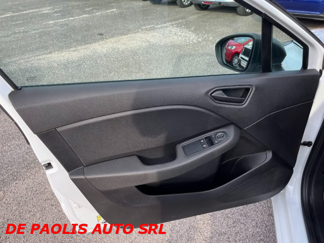 RENAULT Clio usata, con Alzacristalli elettrici