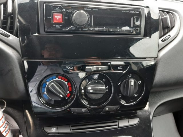 LANCIA Ypsilon usata, con ESP