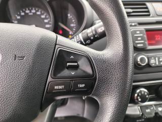 KIA Rio usata, con Autoradio