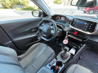PEUGEOT 2008 usata, con Autoradio