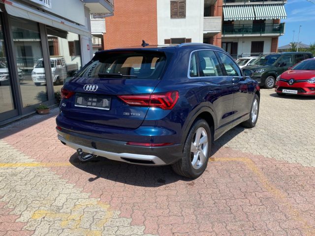 AUDI Q3 usata, con Autoradio