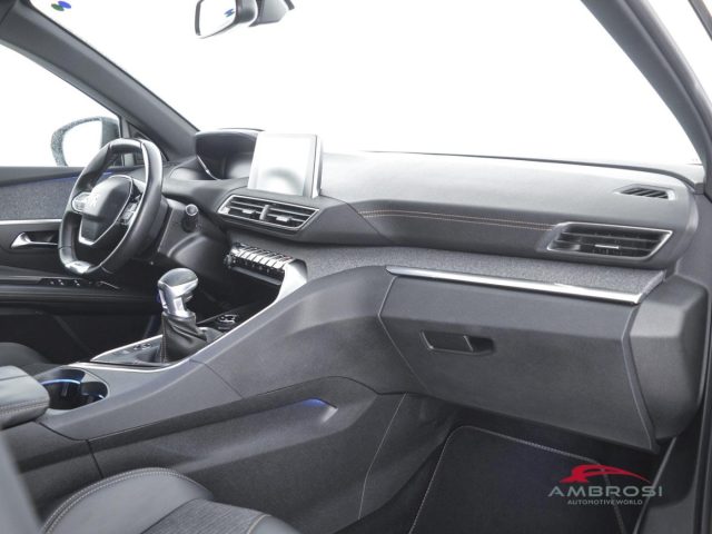 PEUGEOT 3008 usata 11