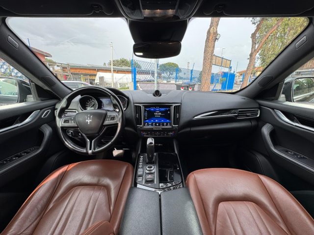 MASERATI Levante usata, con Climatizzatore