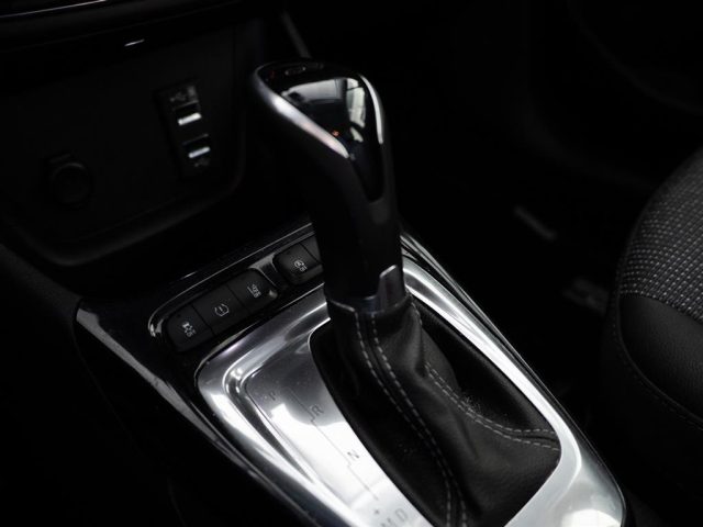OPEL Crossland X usata, con Volante multifunzione