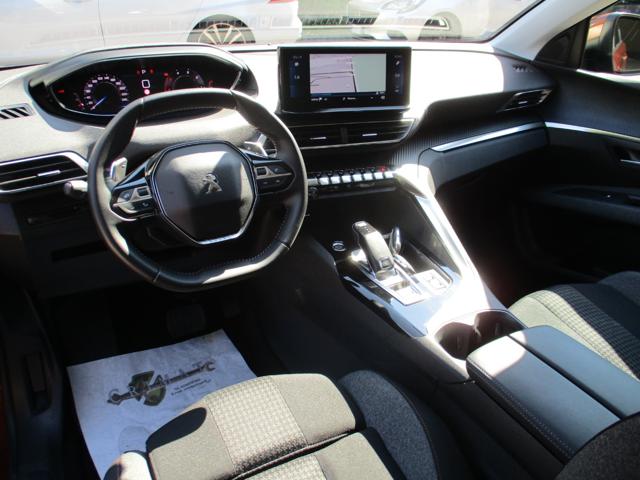 PEUGEOT 5008 usata, con Sistema di navigazione