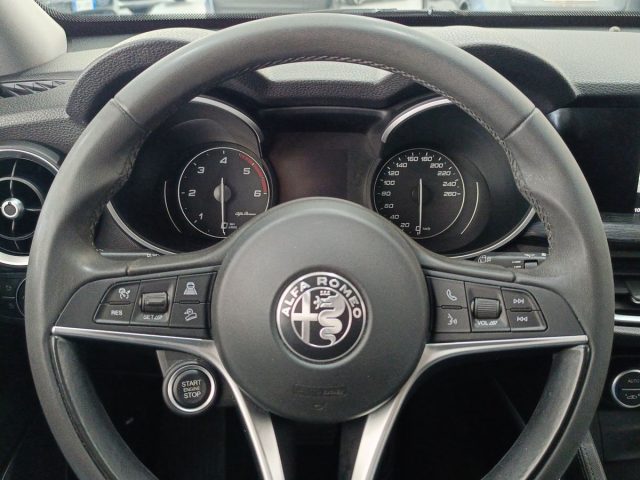 ALFA ROMEO Stelvio usata, con Bracciolo