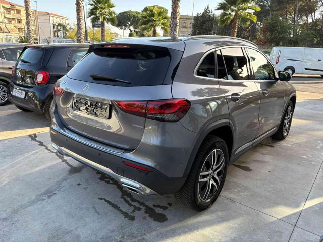 MERCEDES-BENZ GLA 200 usata, con Boardcomputer