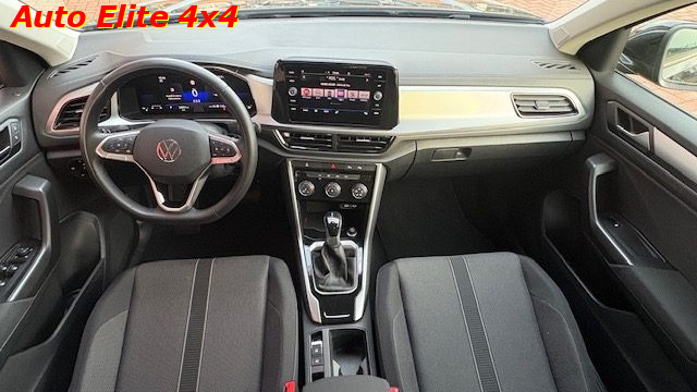VOLKSWAGEN T-Roc usata, con Airbag
