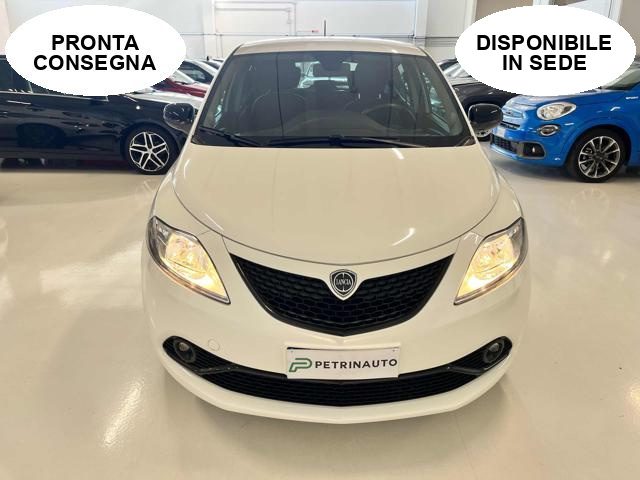 LANCIA Ypsilon usata, con Airbag