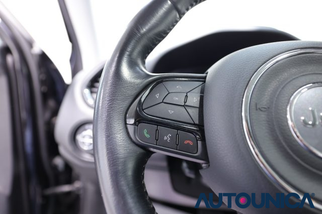 JEEP Renegade usata, con USB