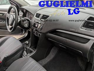 SUZUKI Swift usata, con Autoradio digitale