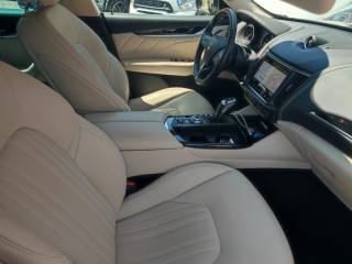 MASERATI Levante usata, con Climatizzatore