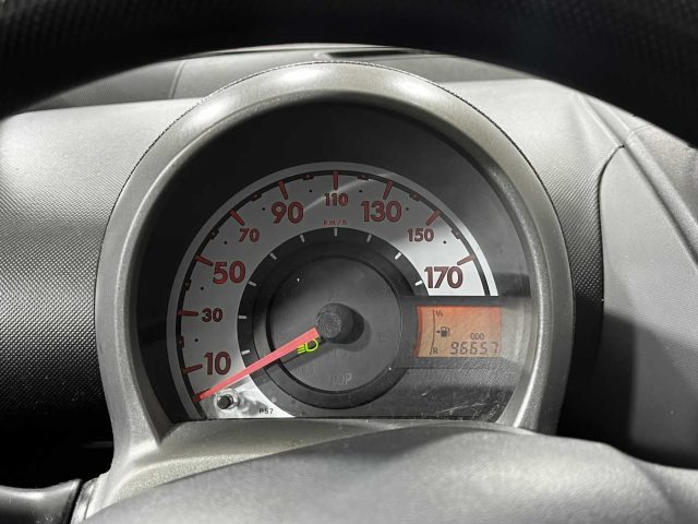 TOYOTA Aygo usata 27