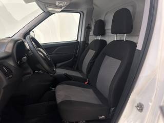 FIAT Doblo usata, con Luci diurne LED