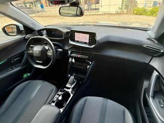 PEUGEOT 2008 usata, con Park Distance Control