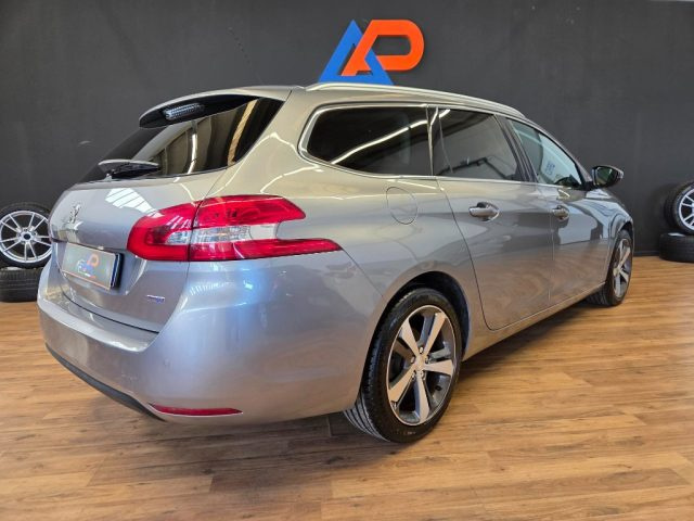 PEUGEOT 308 usata, con Airbag Passeggero