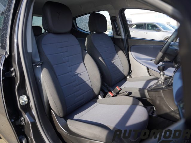 LANCIA Ypsilon usata, con Airbag testa