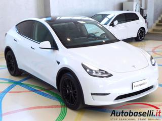 TESLA Model Y usata, con Sensori di parcheggio anteriori