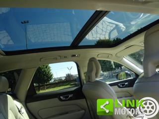 VOLVO XC60 usata, con Sistema di navigazione