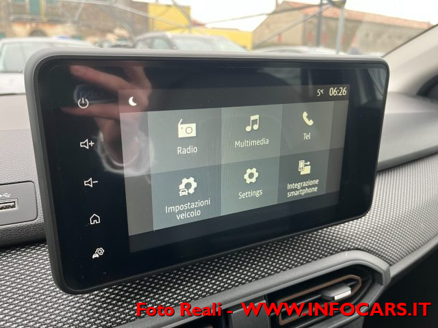 DACIA Sandero usata, con Luci diurne LED