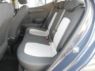 HYUNDAI i10 usata, con Volante in pelle