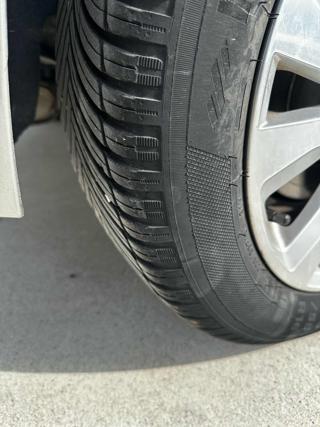 VOLKSWAGEN Golf usata, con Chiusura centralizzata