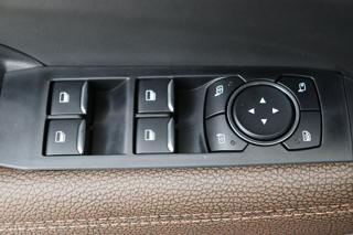 VOLKSWAGEN Amarok usata, con Climatizzatore