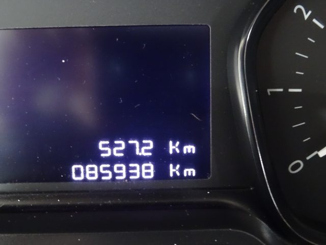 PEUGEOT Expert usata, con ESP