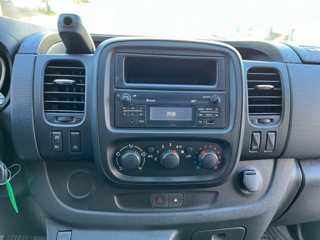 OPEL Vivaro usata 18