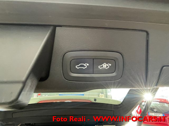VOLVO XC60 usata, con Luci diurne LED