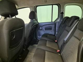 RENAULT Kangoo usata, con Isofix