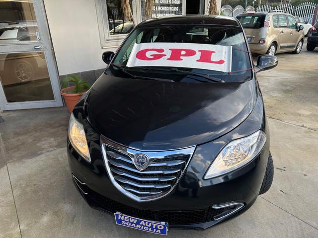 LANCIA Ypsilon usata, con ABS