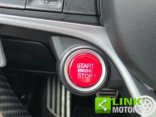 ALFA ROMEO Giulia usata, con Volante in pelle