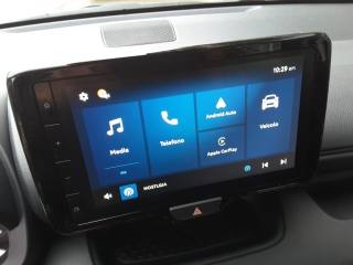 MAZDA 2 usata, con ESP