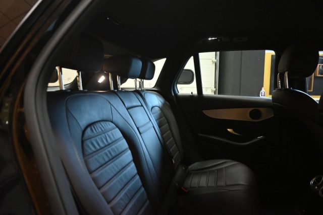 MERCEDES-BENZ GLC 220 usata 231