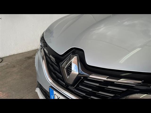 RENAULT Captur usata, con USB