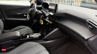 PEUGEOT 2008 usata, con USB