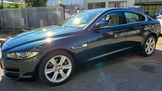 JAGUAR XE usata, con Airbag