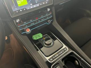 JAGUAR F-Pace usata, con Fari Xenon