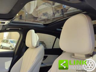 MERCEDES-BENZ E 220 usata 25