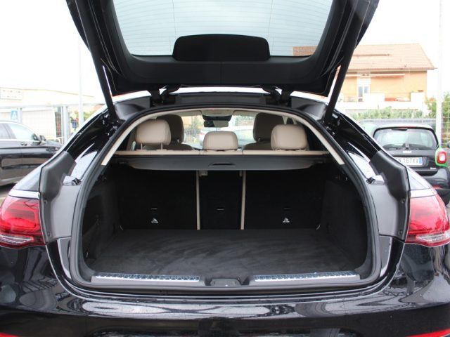 MERCEDES-BENZ GLC 220 usata, con Sensori di parcheggio posteriori