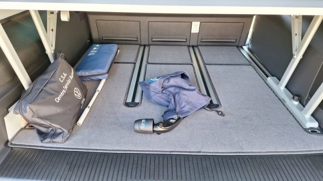 VOLKSWAGEN California usata, con Vivavoce