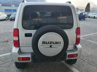 SUZUKI Jimny usata, con Autoradio
