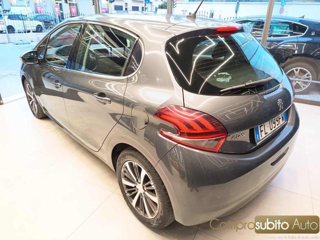 PEUGEOT 208 usata, con Cruise Control