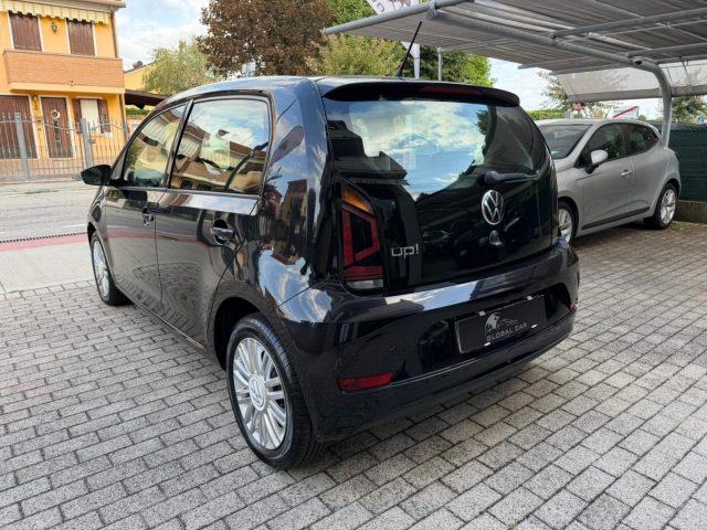 VOLKSWAGEN up! usata 6
