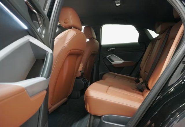 AUDI Q3 usata, con Park Distance Control